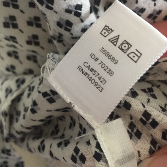 LOFT The Softened Shirt Button Up Blouse Sz S - Picture 10 of 10